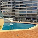 Apolo Lv Nuevo Con Piscina Apartman
